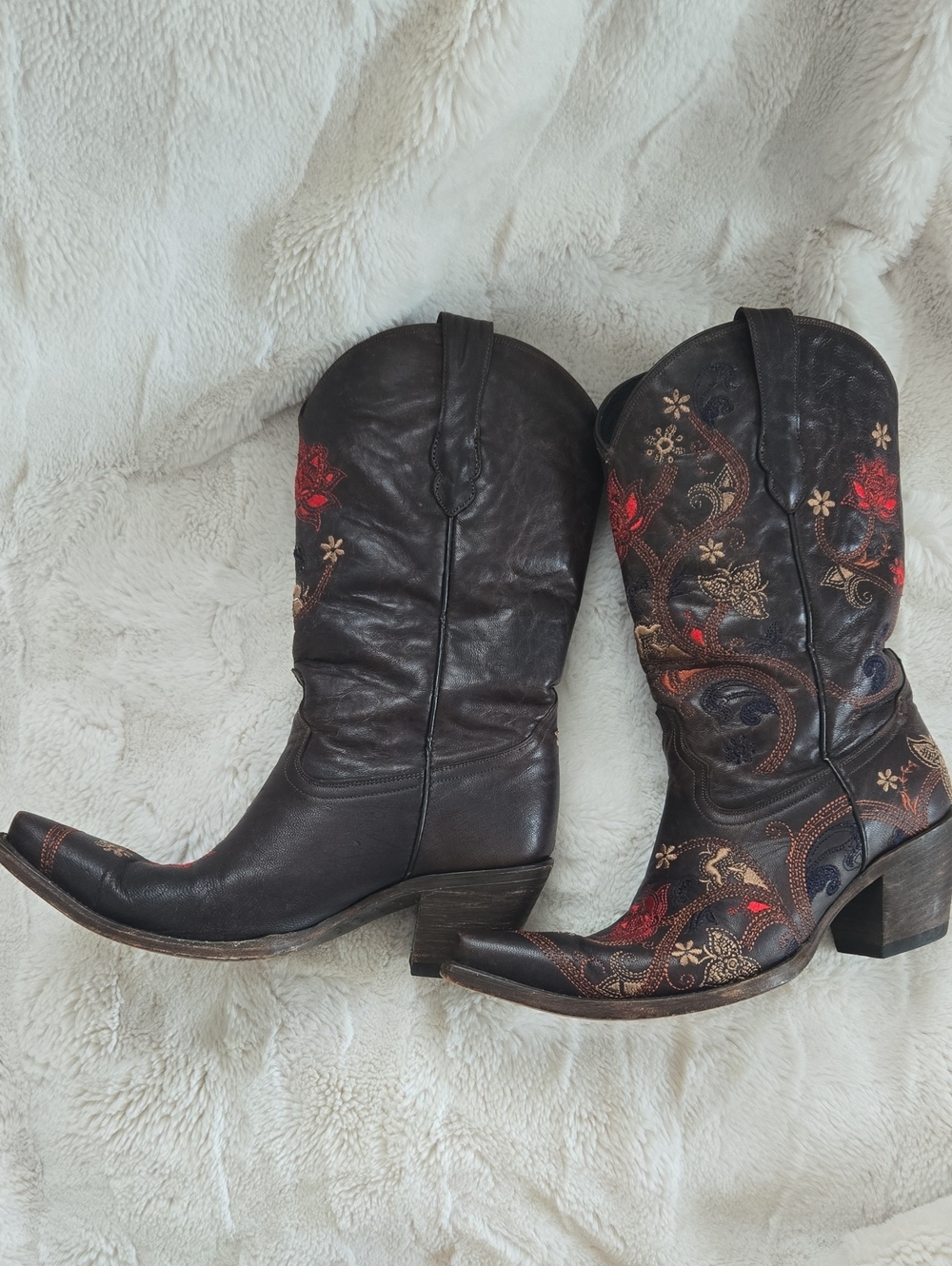 Lucchese embroidered cowboy boots - Picture 3 of 7